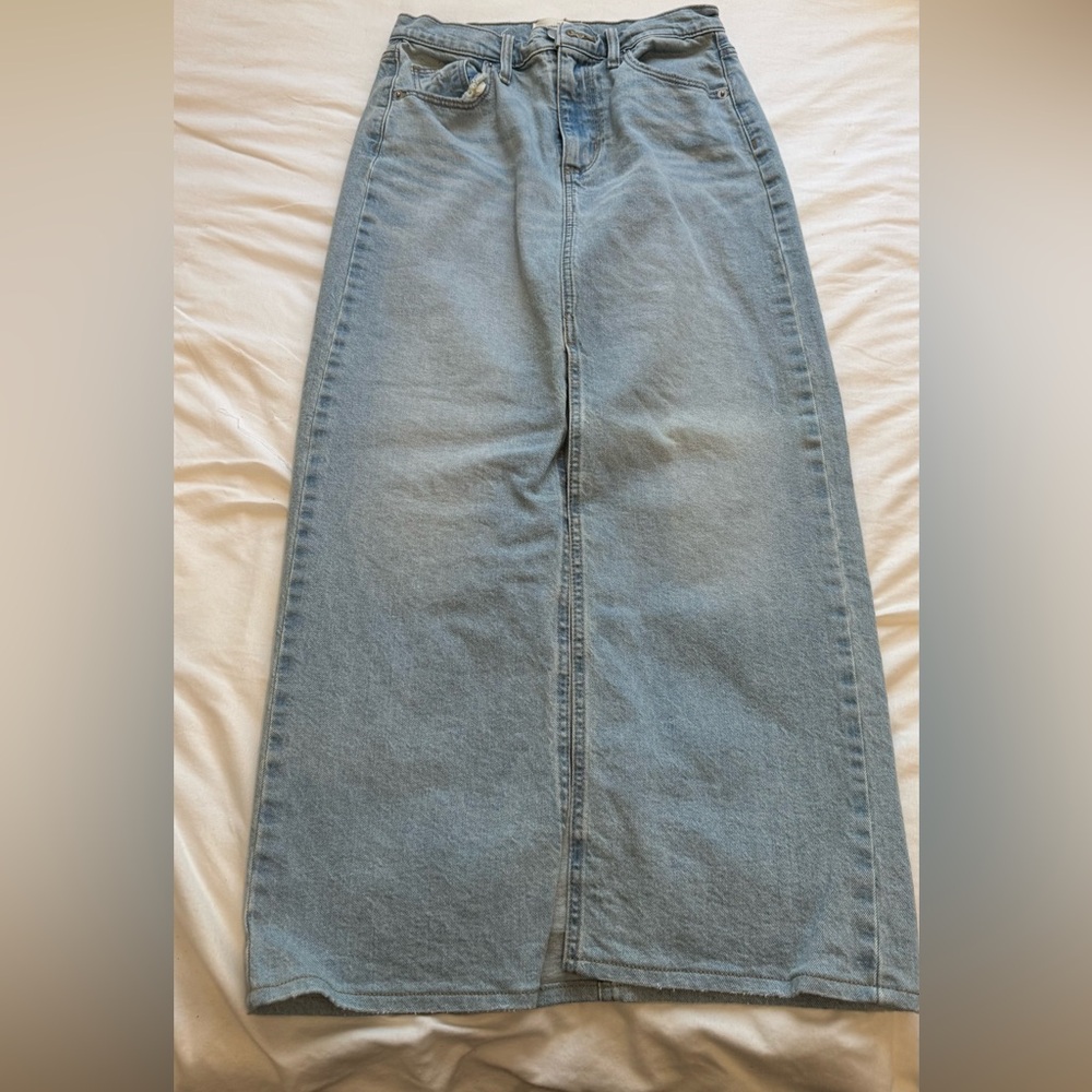 Universal Thread Light Blue Wide Leg Jeans